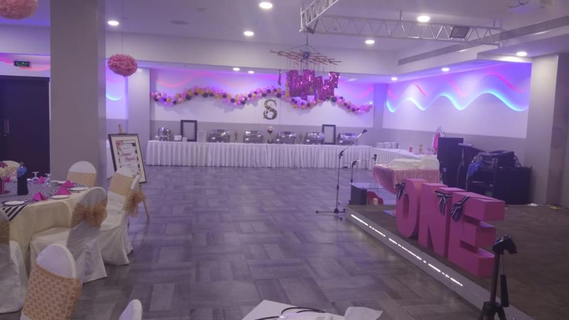 מנאמה Park Regis Lotus Hotel מראה חיצוני תמונה